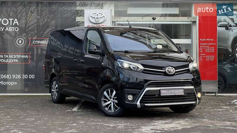 Мінівен Toyota Proace 2021 в Ужгороді