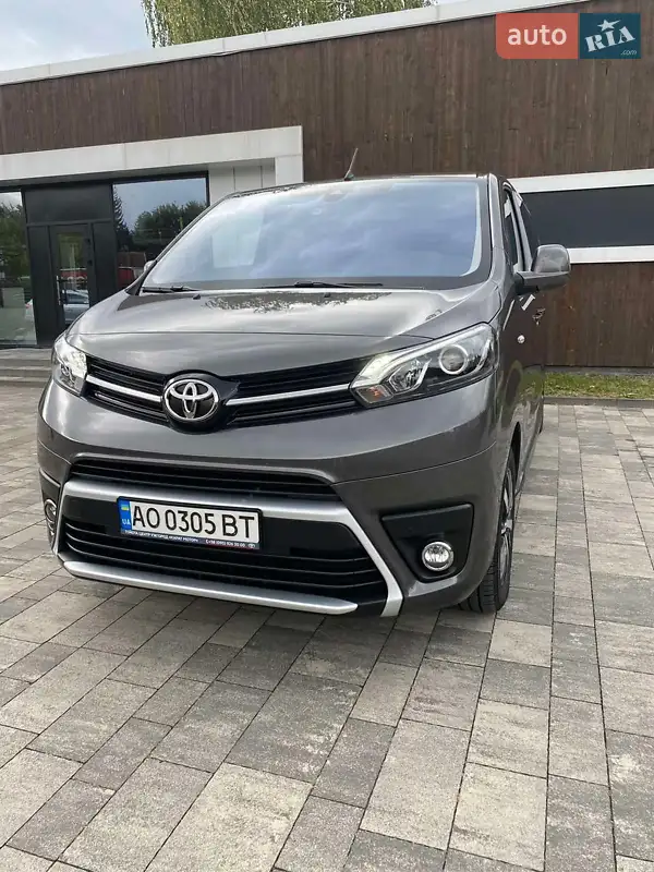 Toyota Proace