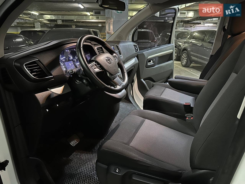 Мінівен Toyota Proace 2019 в Дніпрі