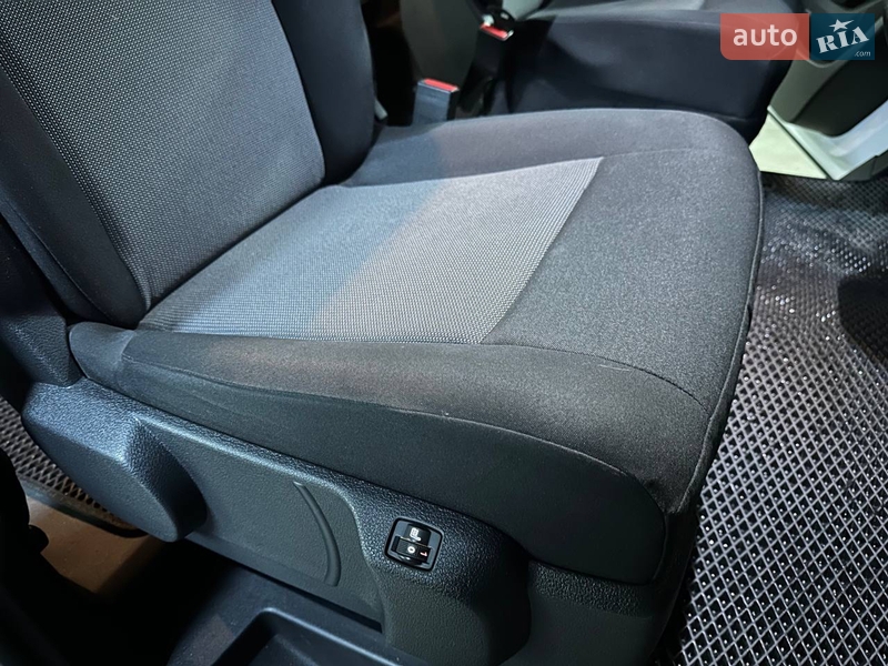 Мінівен Toyota Proace 2019 в Дніпрі