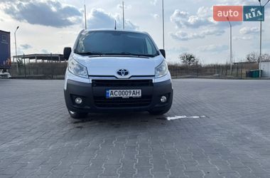 Вантажний фургон Toyota Proace 2013 в Луцьку