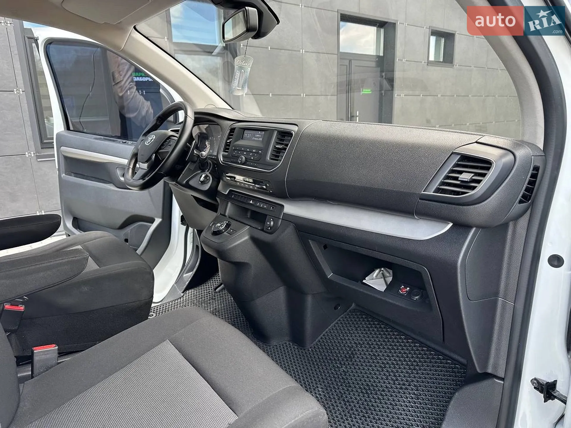 Toyota Proace 2019 VIN YARVEAHXVGZ164134 фото оголошення 24 з 52