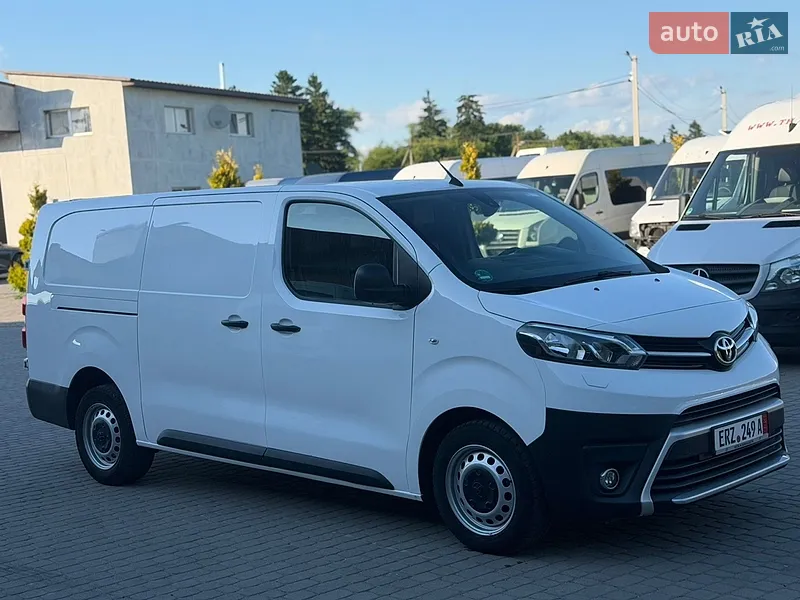 Toyota Proace