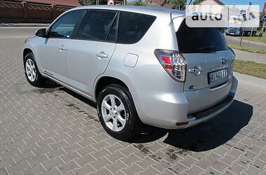 Позашляховик / Кросовер Toyota RAV4 EV 2012 в Василькові