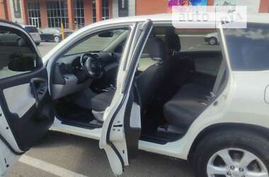 Позашляховик / Кросовер Toyota RAV4 EV 2013 в 