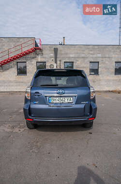 Внедорожник / Кроссовер Toyota RAV4 EV 2014 в 