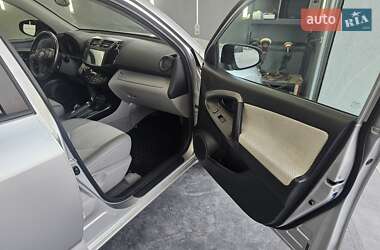 Внедорожник / Кроссовер Toyota RAV4 EV 2014 в 