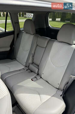Внедорожник / Кроссовер Toyota RAV4 EV 2013 в 