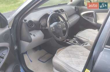 Позашляховик / Кросовер Toyota RAV4 EV 2014 в 