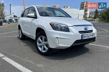 Позашляховик / Кросовер Toyota RAV4 EV 2013 в Одесі