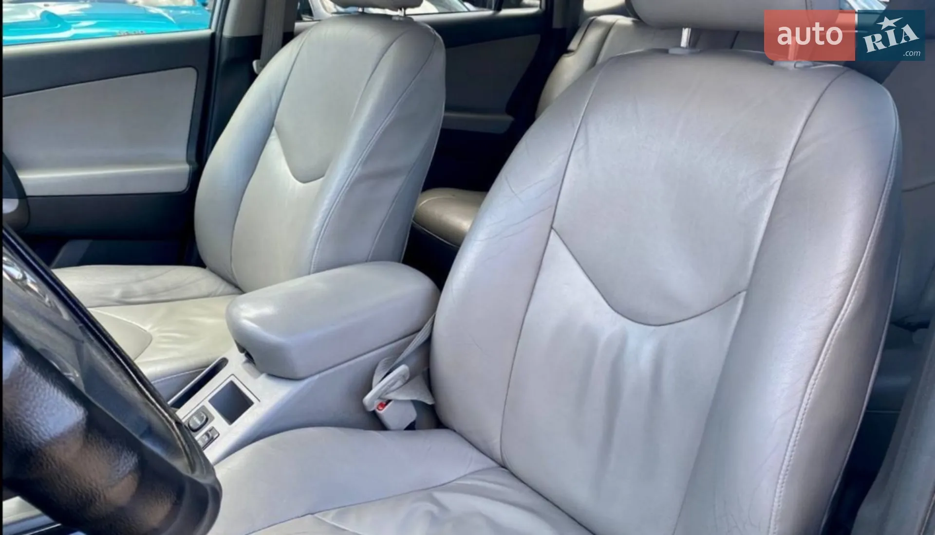 2014 Toyota RAV 4 - мініатюра 9