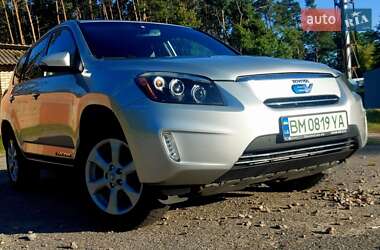 Внедорожник / Кроссовер Toyota RAV4 EV 2012 в 
