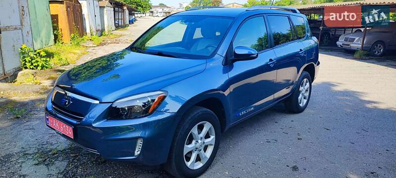 Toyota RAV4 EV 2014