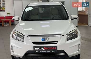 Внедорожник / Кроссовер Toyota RAV4 EV 2013 в 