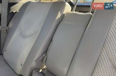 Внедорожник / Кроссовер Toyota RAV4 EV 2013 в 