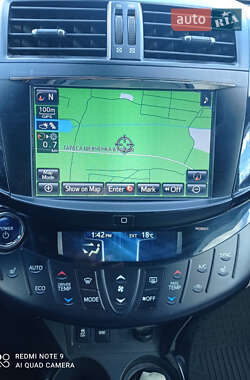 Внедорожник / Кроссовер Toyota RAV4 EV 2013 в 