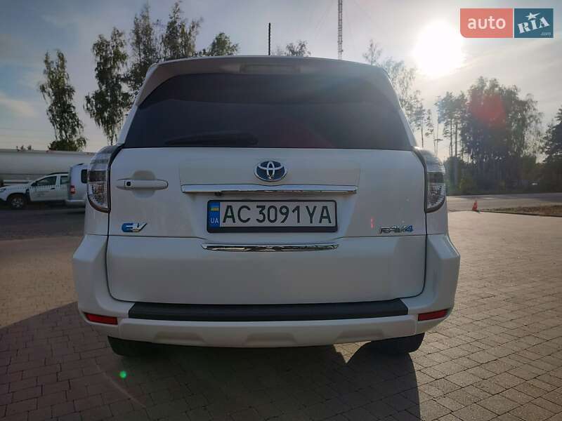 Позашляховик / Кросовер Toyota RAV4 EV 2012 в Ковелі