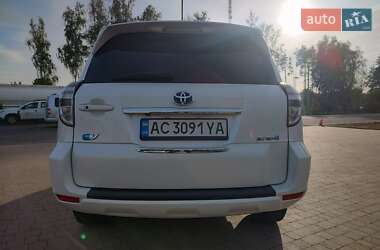 Внедорожник / Кроссовер Toyota RAV4 EV 2012 в 