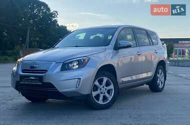Внедорожник / Кроссовер Toyota RAV4 EV 2012 в 