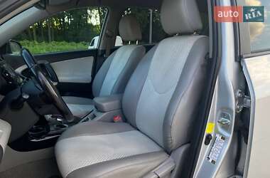 Внедорожник / Кроссовер Toyota RAV4 EV 2012 в 