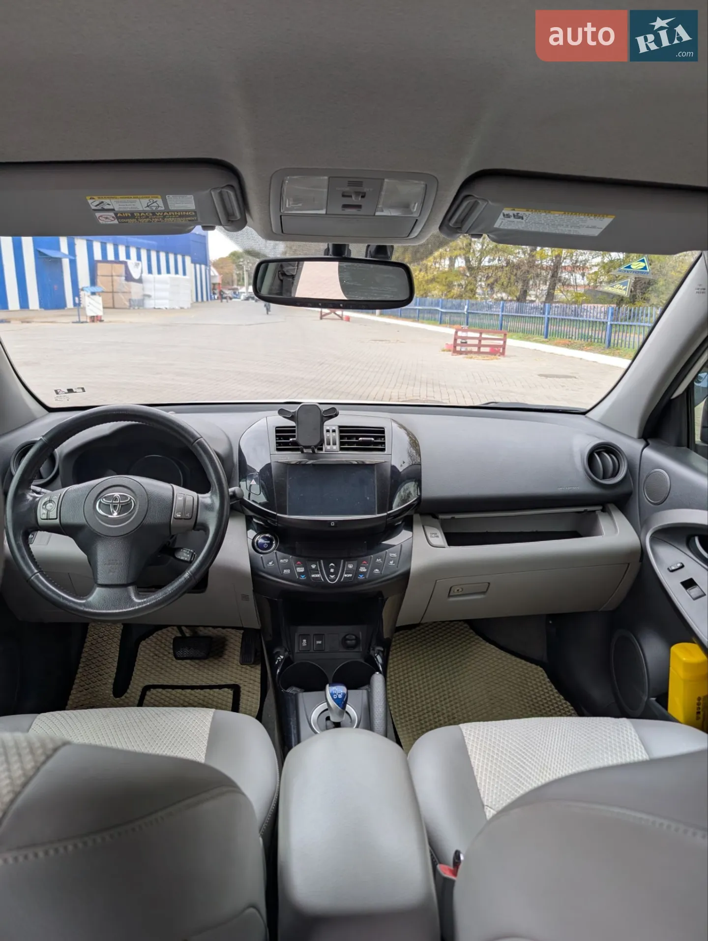 2014 Toyota RAV 4 - мініатюра 12