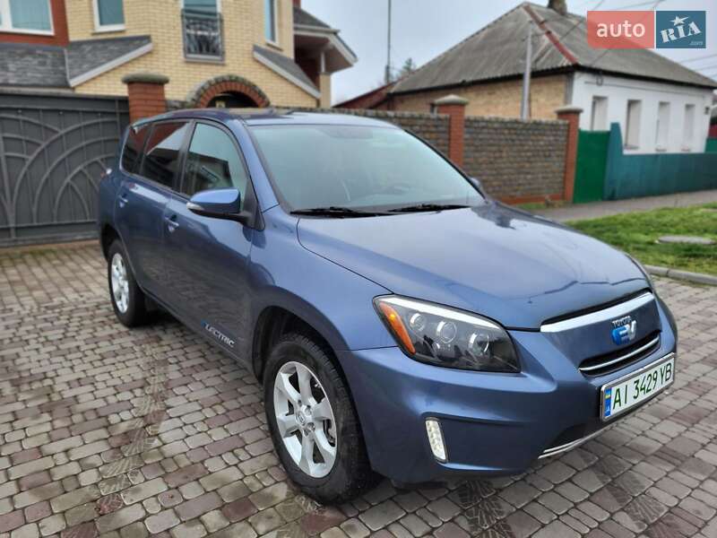 Toyota RAV4 EV 2014 Toyota RAV4 EV 2014