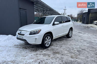 Позашляховик / Кросовер Toyota RAV4 EV 2013 в Житомирі