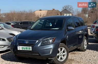 Внедорожник / Кроссовер Toyota RAV4 EV 2013 в Кривом Роге
