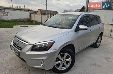 Позашляховик / Кросовер Toyota RAV4 EV 2012 в Києві