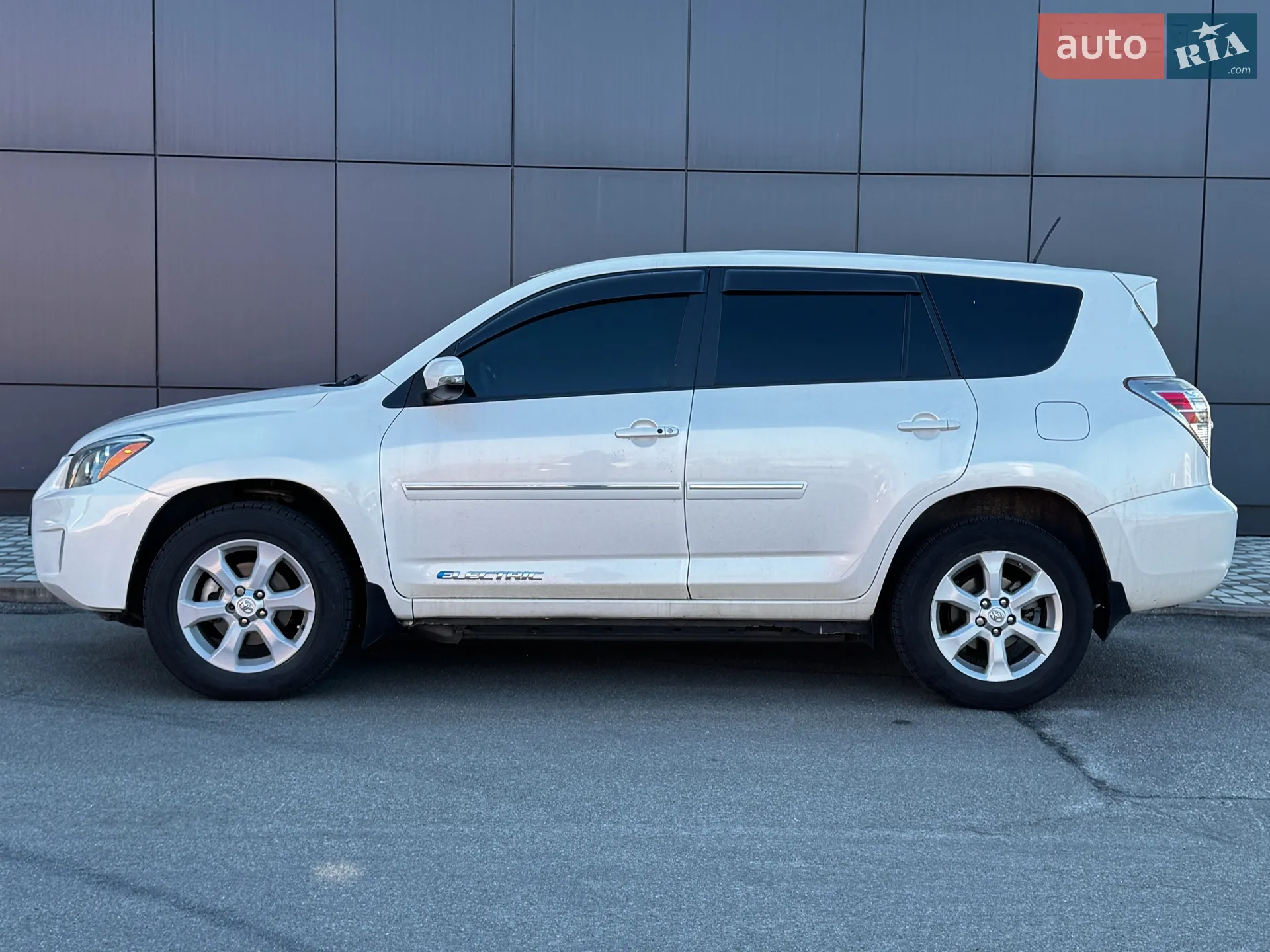 2014 Toyota RAV 4 - мініатюра 7
