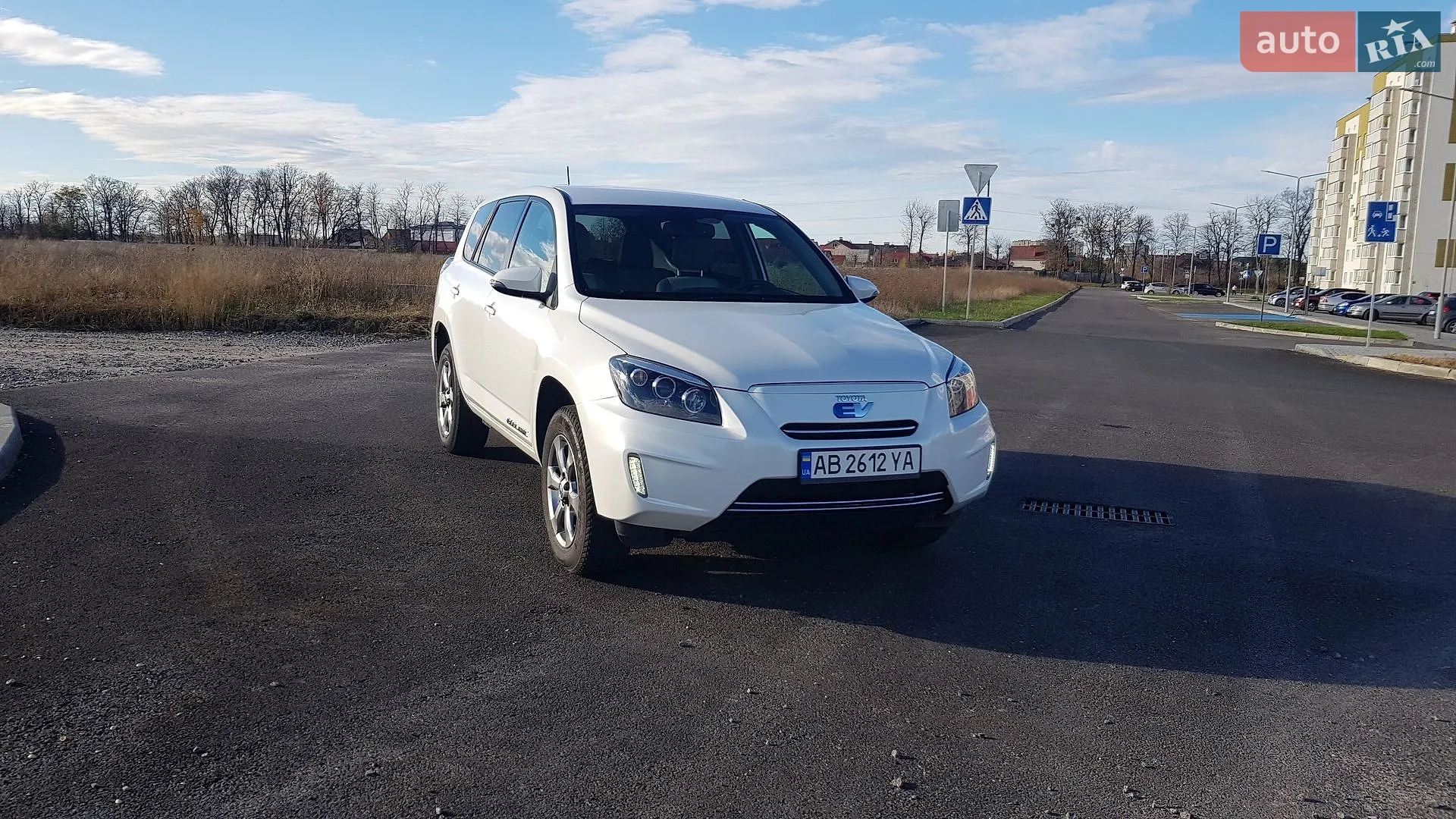 2014 Toyota RAV 4 - мініатюра 9