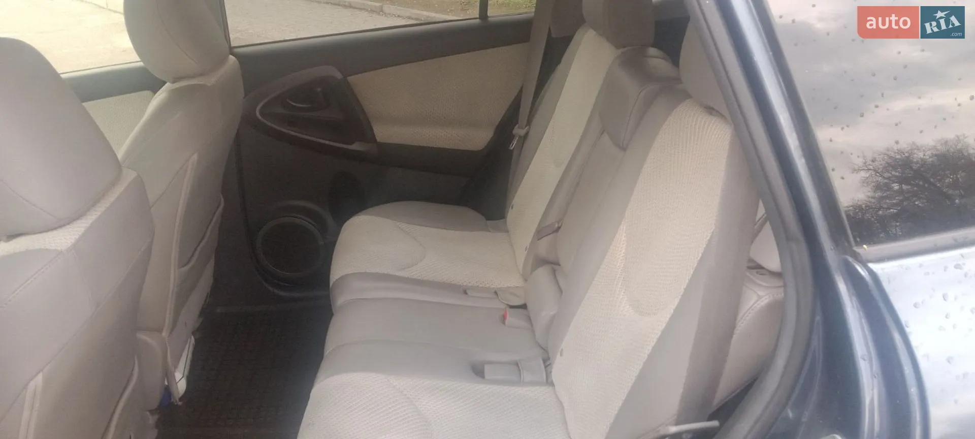 2013 Toyota RAV 4 - мініатюра 6