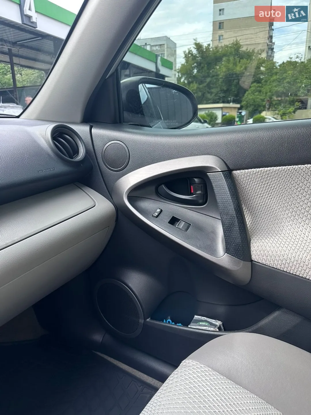 2014 Toyota RAV 4 - мініатюра 22