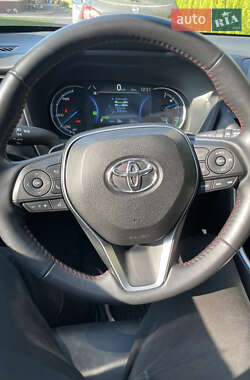 Внедорожник / Кроссовер Toyota RAV4 PHEV 2022 в 
