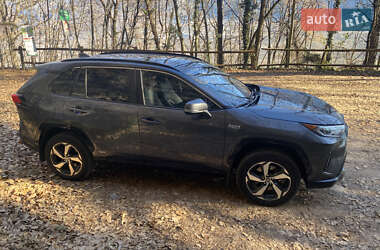 Внедорожник / Кроссовер Toyota RAV4 PHEV 2021 в 