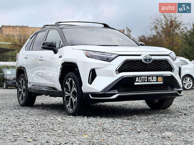 Внедорожник / Кроссовер Toyota RAV4 PHEV 2025 в Бердичеве