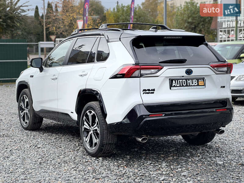 Внедорожник / Кроссовер Toyota RAV4 PHEV 2025 в Бердичеве