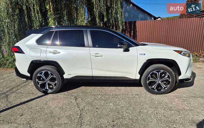 Позашляховик / Кросовер Toyota RAV4 PHEV 2021 в Ужгороді фото 4 Позашляховик / Кросовер Toyota RAV4 PHEV 2021 в Ужгороді