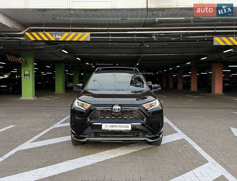 Внедорожник / Кроссовер Toyota RAV4 PHEV 2021 в Киеве фото 3 Внедорожник / Кроссовер Toyota RAV4 PHEV 2021 в Киеве