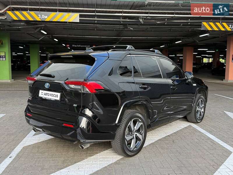 Внедорожник / Кроссовер Toyota RAV4 PHEV 2021 в Киеве фото 7 Внедорожник / Кроссовер Toyota RAV4 PHEV 2021 в Киеве
