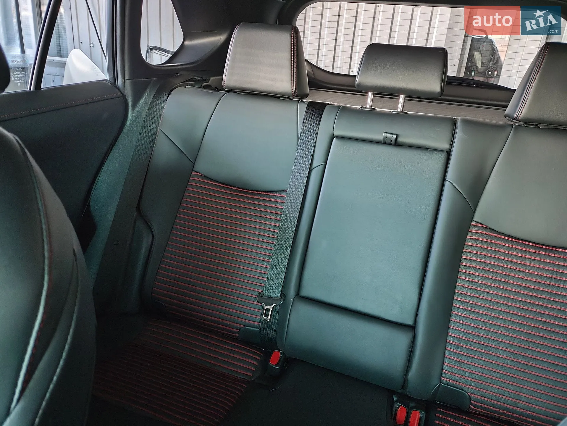 2023 Toyota RAV 4 - мініатюра 12