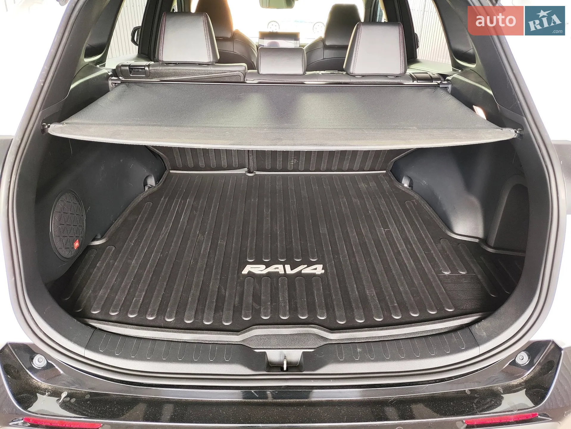 2023 Toyota RAV 4 - мініатюра 10