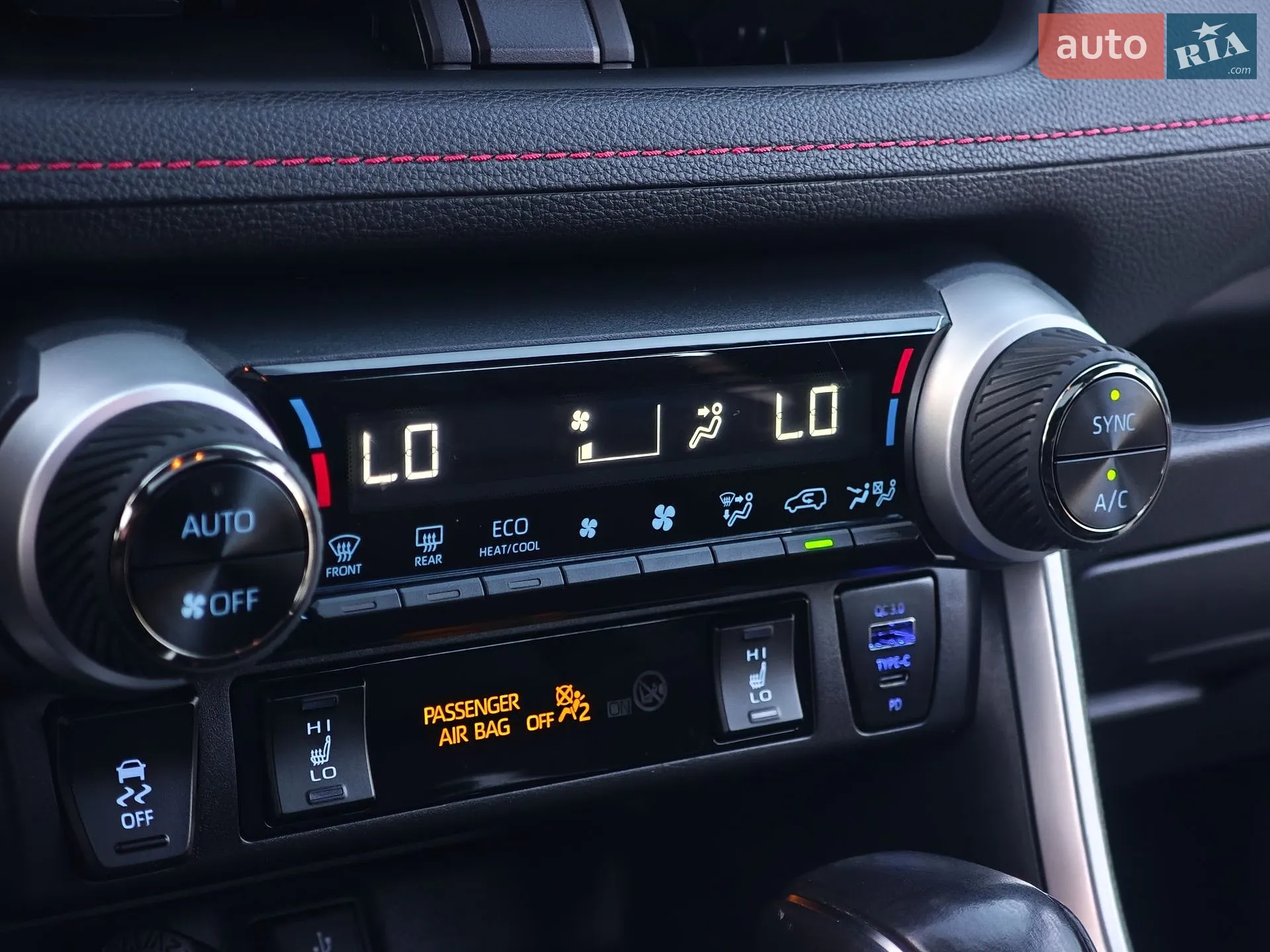2021 Toyota RAV 4 - мініатюра 33