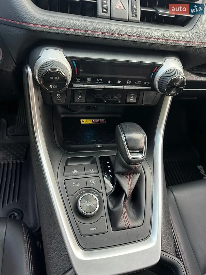 2022 Toyota RAV 4 - мініатюра 28