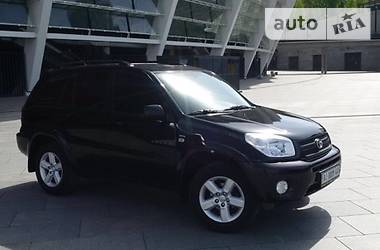 Внедорожник / Кроссовер Toyota RAV4 2004 в Киеве