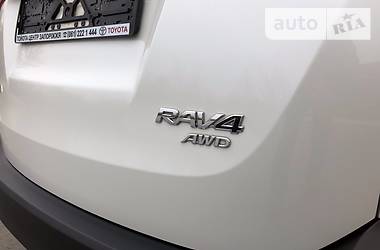Внедорожник / Кроссовер Toyota RAV4 2014 в Энергодаре