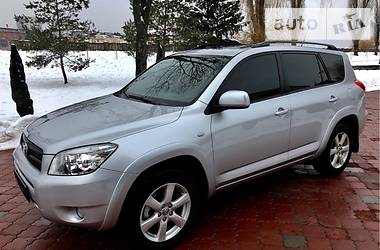 Позашляховик / Кросовер Toyota RAV4 2009 в Вінниці