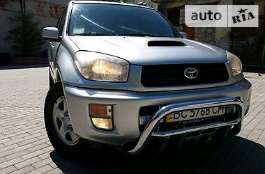 Внедорожник / Кроссовер Toyota RAV4 2002 в Ивано-Франковске