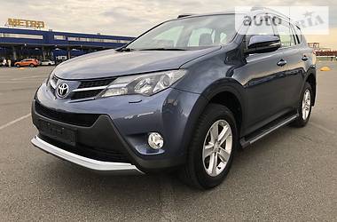 Внедорожник / Кроссовер Toyota RAV4 2013 в Киеве