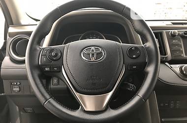 Внедорожник / Кроссовер Toyota RAV4 2013 в Киеве